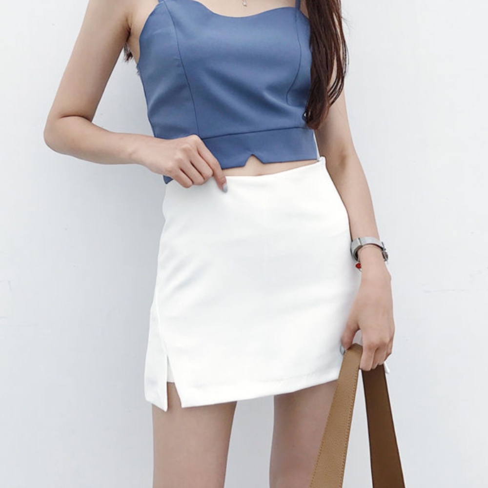 White AMELA Mini Skirt (XS)